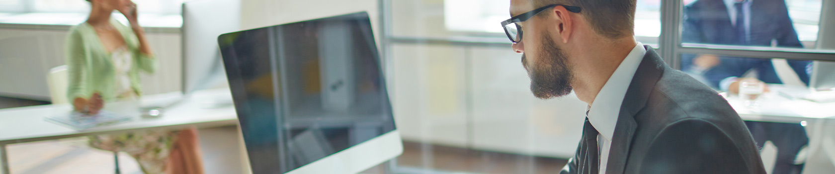 Servicios para la implantación de soluciones tecnológicas e informáticas