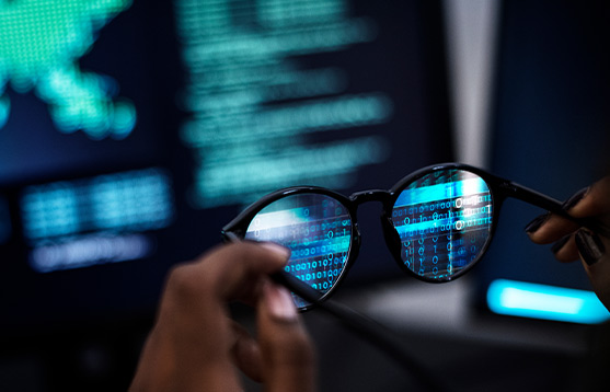 img-man-in-the-middle